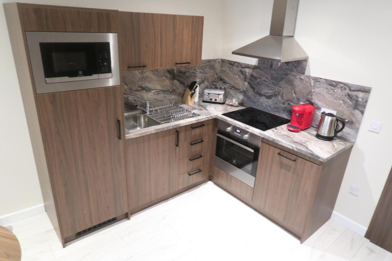 Quay Apartments Clarence House 뉴포트 외부 사진