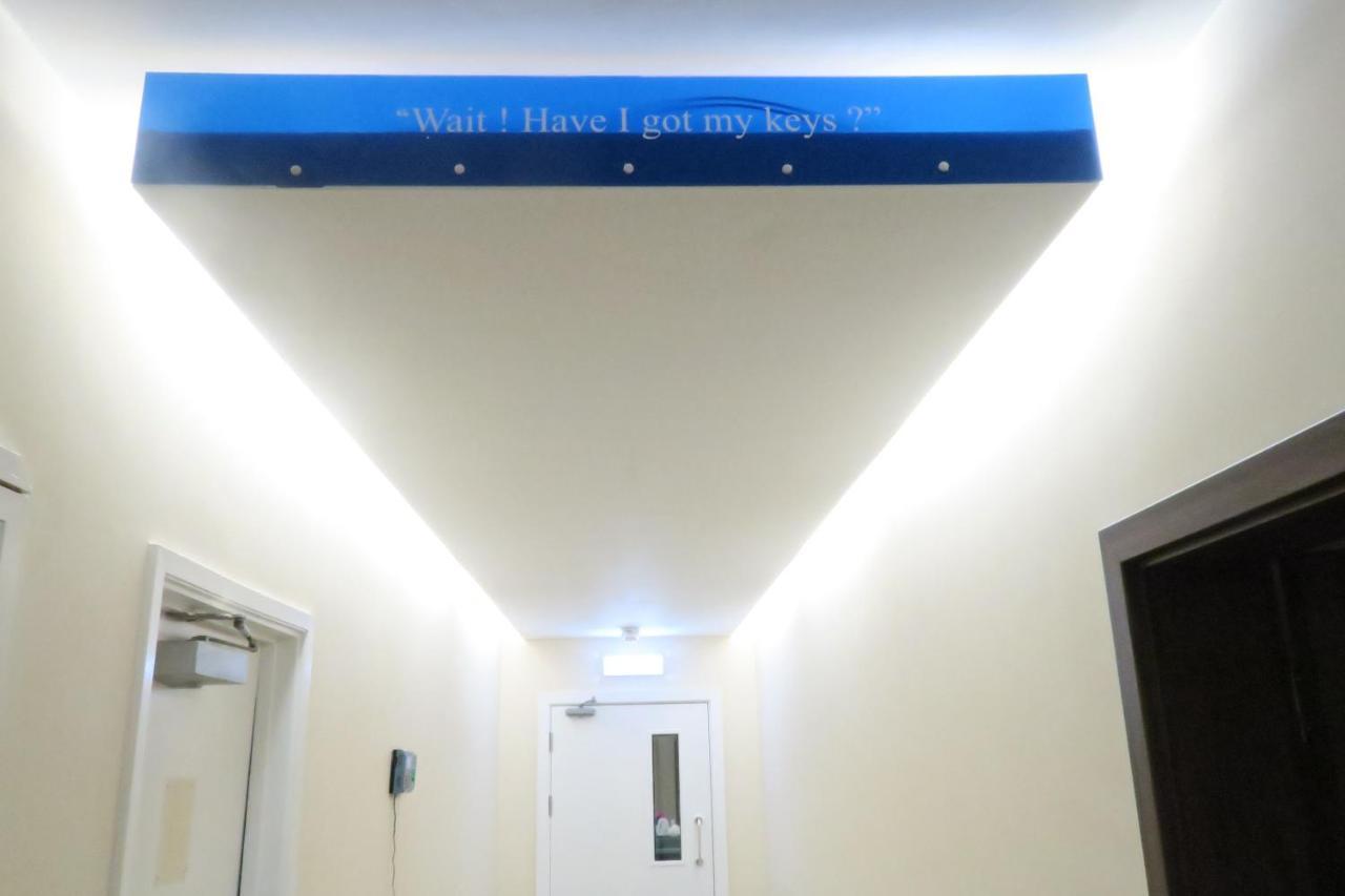 Quay Apartments Clarence House 뉴포트 외부 사진