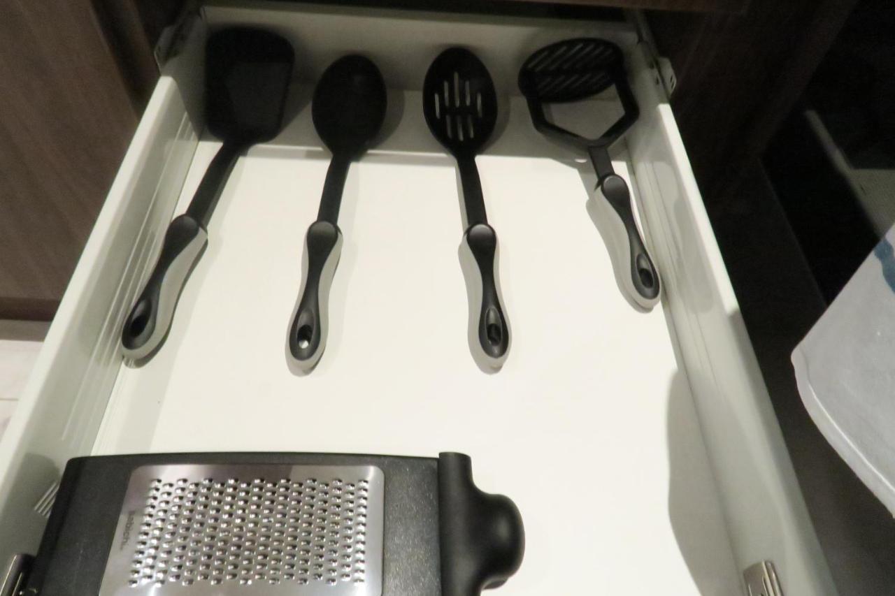 Quay Apartments Clarence House 뉴포트 외부 사진