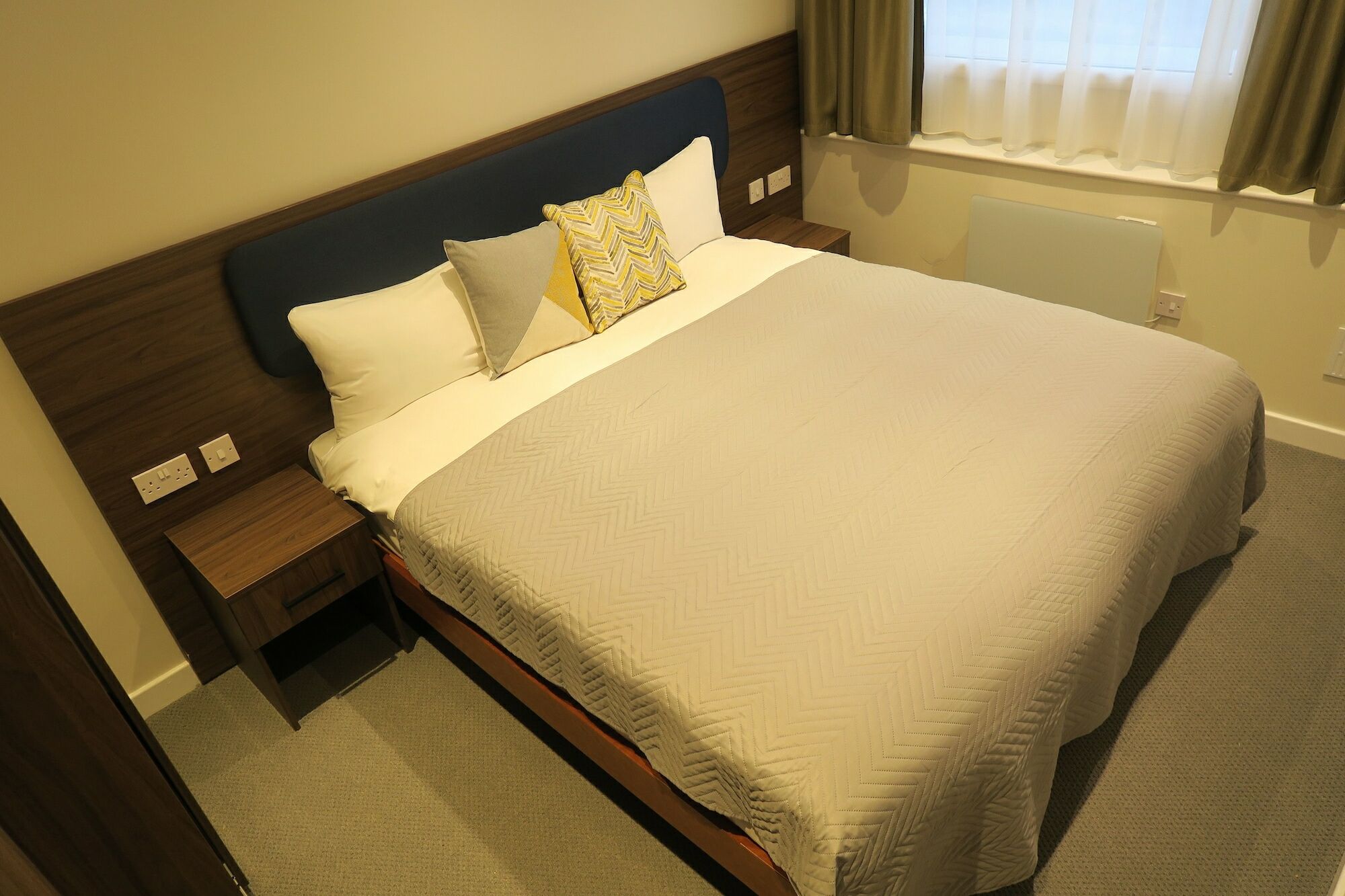 Quay Apartments Clarence House 뉴포트 외부 사진